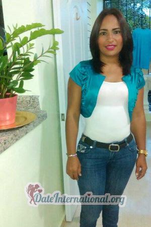 164567 - Teofila Age: 38 - Dominican Republic