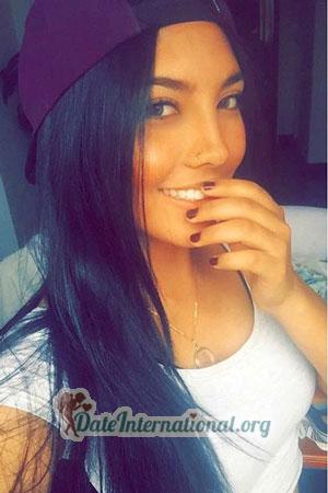 181816 - Juliana Age: 26 - Colombia