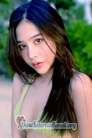 216470 - Petcharin (Diamond) Age: 31 - Thailand