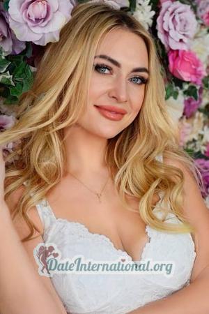 218360 - Lily Age: 39 - Ukraine