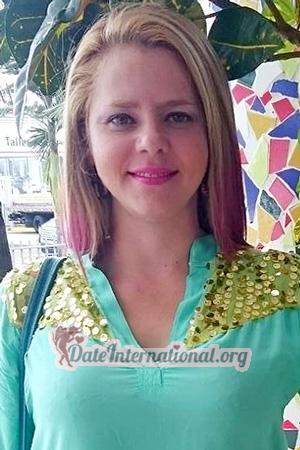 223428 - Ana Age: 43 - Costa Rica