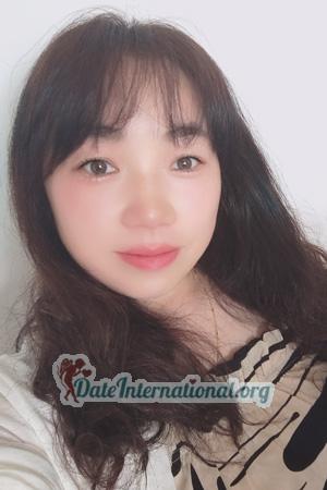 225040 - Xueqin Age: 43 - China