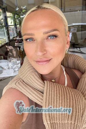 225172 - Iryna Age: 56 - Ukraine