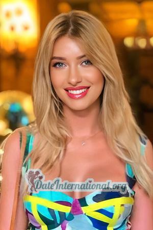 225816 - Daria Age: 37 - Ukraine