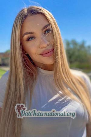 226372 - Oleksandra Age: 27 - Ukraine