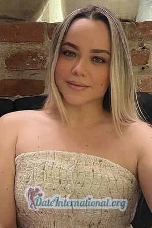 226413 - Iseth Age: 39 - Colombia