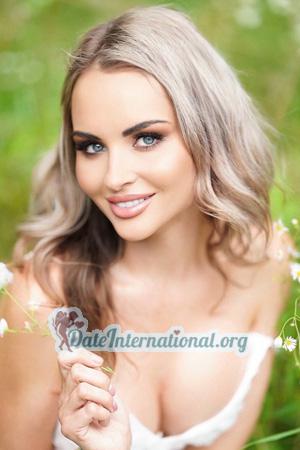 227410 - Anastasiia Age: 37 - Ukraine