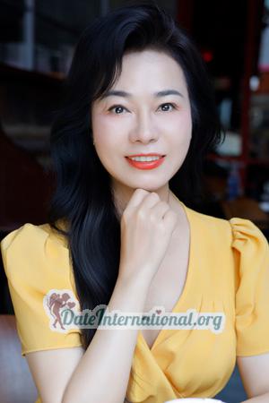 227807 - Lucy Age: 55 - China